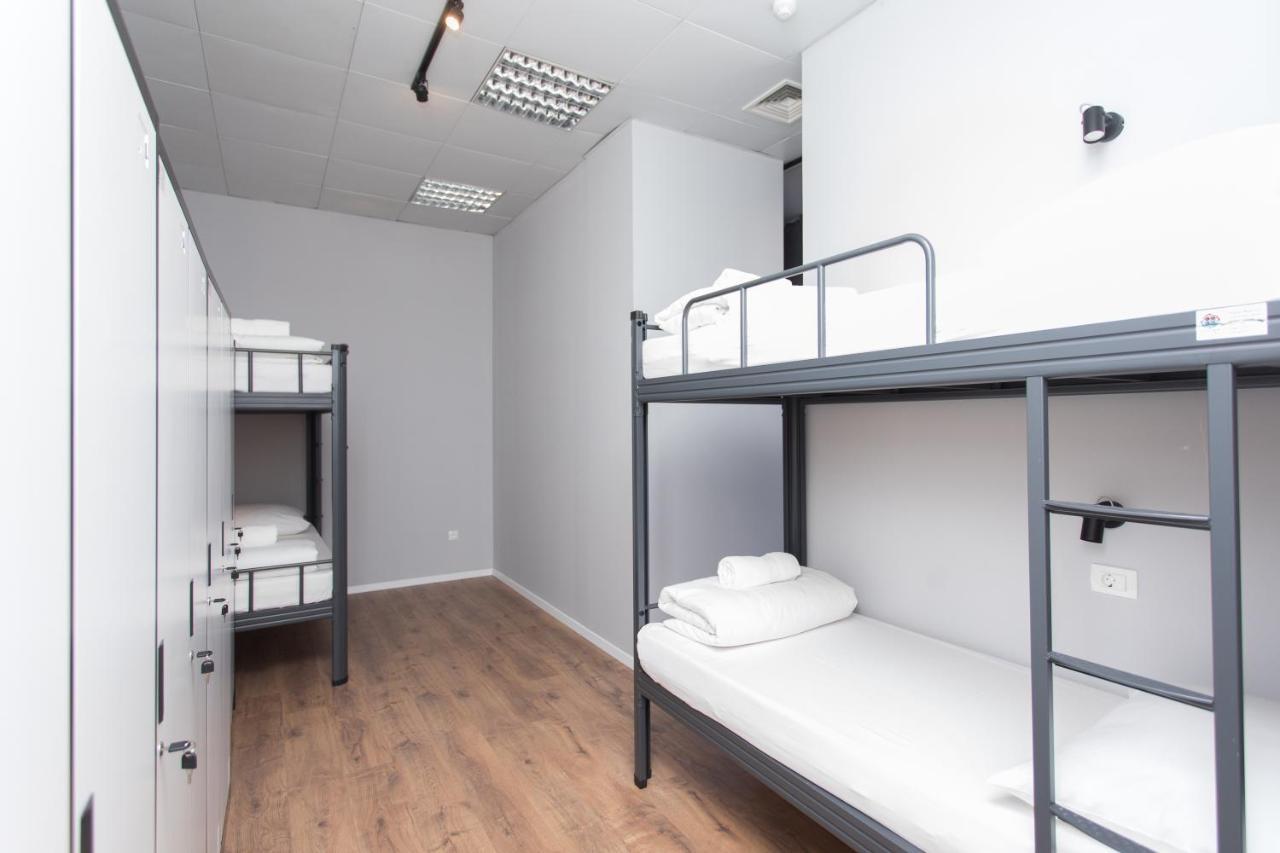 Hostel Cool , Сплит Экстерьер фото