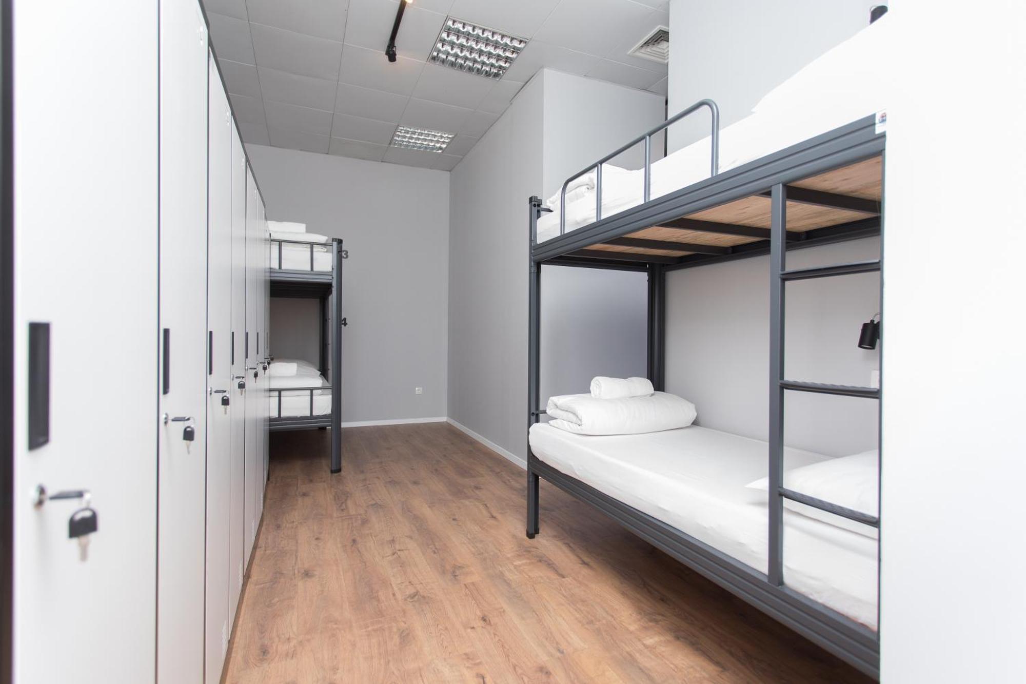 Hostel Cool , Сплит Экстерьер фото