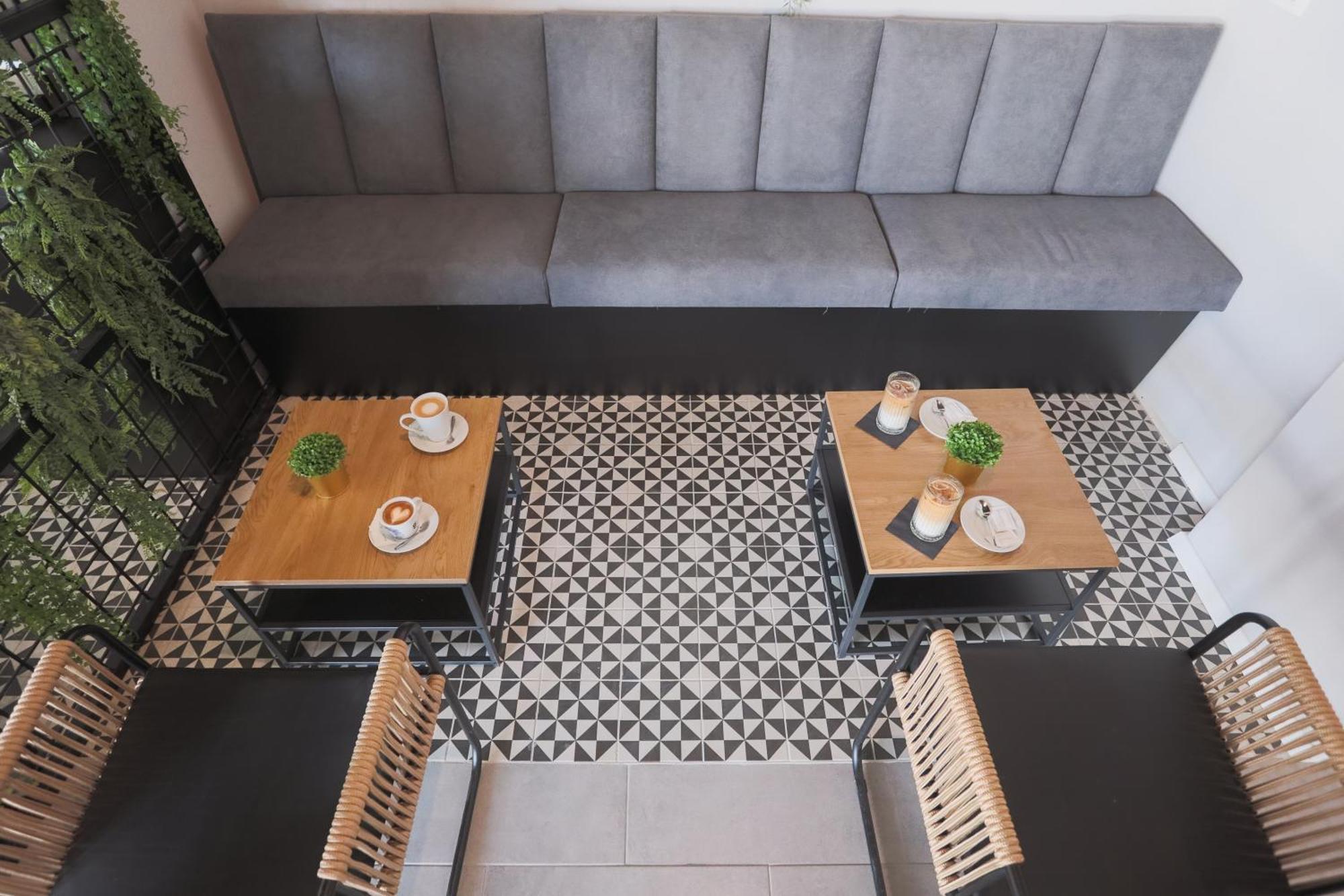 Hostel Cool , Сплит Экстерьер фото